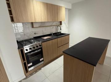Departamento · 65m² · 3 Ambientes · 3 Ambientes Al Frente - 6to. Piso - Balcon Corrido - Luminoso - a Estrenar