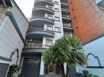 Departamento de 2 ambientes, Lanús · Semipiso de 2 Amb en Lanusita Iberlucea 2931 8 Piso
