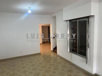 LNI-LNI-650_2 · Casa en Alquiler de 5 Ambientes con Parque y Cochera Burzaco