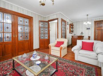Departamento · 125m² · 6 Ambientes · Venta Dpto Semipiso 6 Ambientes en Monserrat