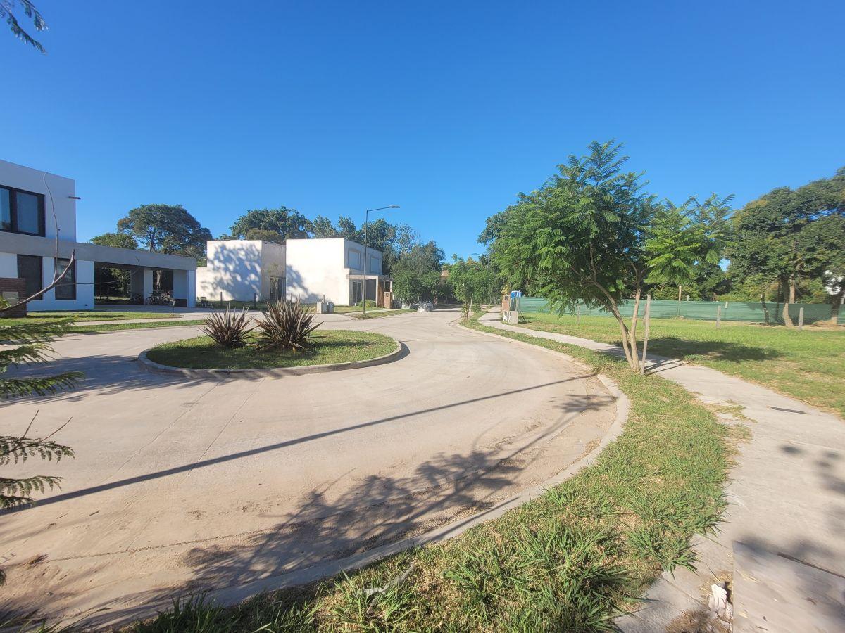 Barrio Cerrado - Santa Rita, Lomas de San Isidro, San Isidro