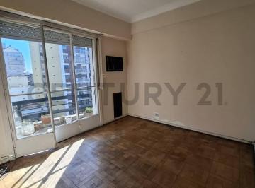Departamento · 72m² · 3 Ambientes · Venta Departamento 3 Amb con Balcón - Caballito