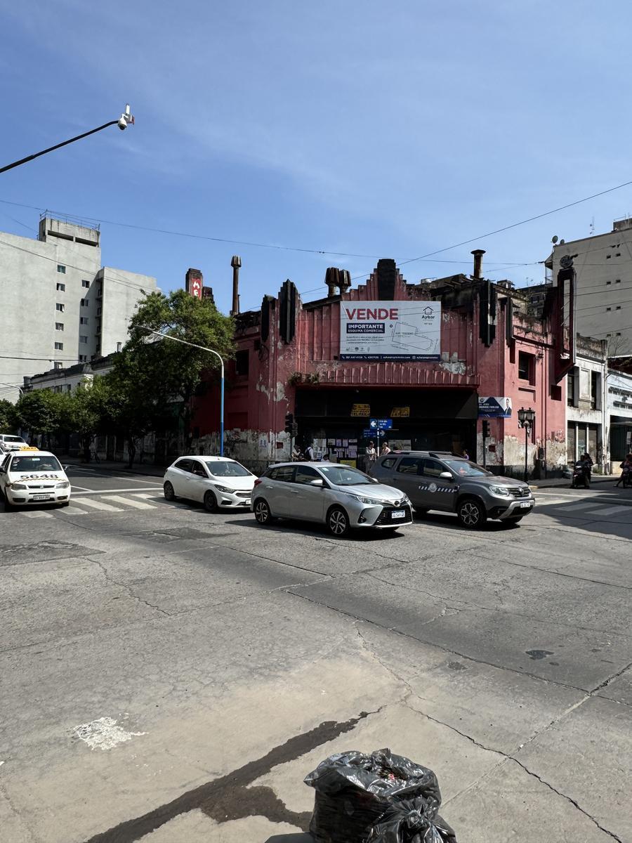 9 de Julio y General Paz,  San Miguel de Tucumán, Tucumán
