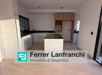 Casa · 110m² · 10 Ambientes · 2 Cocheras · Casa en Venta Nuevo Malagueño