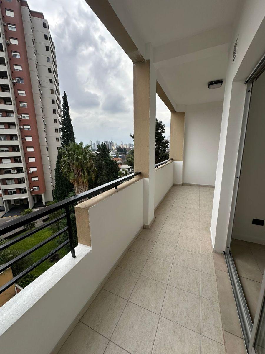 Avenida Almirante Brown 2967