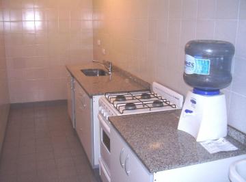 Departamento · 50m² · 2 Ambientes · Departamento de 2 Ambientes con Patio Aterrazado en Venta en Pompeya