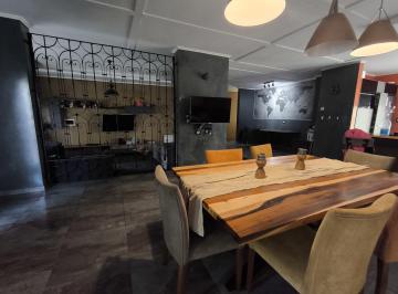 Casa · 185m² · 5 Ambientes · 2 Cocheras · Casa en Venta 3 Dorm. - Aldao