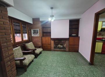 Casa de 3 ambientes, Lanús · Alquiler de 2 Casas PH en Muy Linda Zona de Remedios de Escalada