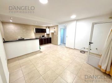 Departamento · 55m² · 2 Ambientes · 2 Amb Gigante - Patio - Lavadero - Aire Acondicionado