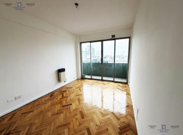 Departamento · 67m² · 4 Ambientes · Venta Departamento 4 Ambientes Frente Piso Alto Balcón Cochera Opcional Recoleta
