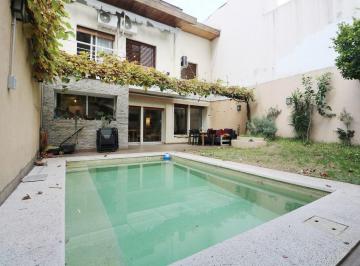 Casa · 265m² · 5 Ambientes · 2 Cocheras · Venta Casa 5 Ambientes Pileta Parque Chacabuco