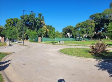 Terreno · 528m² · Terreno en Barrio Cerrado