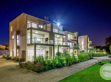 Departamento · 38m² · 1 Ambiente · 1 Cochera · Monoambiente en Venta - Complejo Altos de Colonia - Paseo 172 E/2 y 3 - Colonia Marina