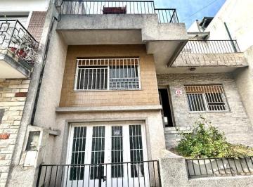 Local comercial · 190m² · 3 Ambientes · 2 Cocheras · Venta Local Deposito Oficina + Casa 3 Amb Ramos Mejia