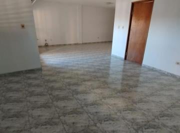 Departamento · 150m² · 5 Ambientes · 1 Cochera · Gran Semi Piso en Centro Altos!