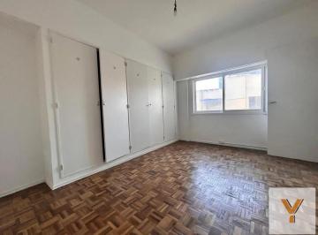 Departamento · 50m² · 3 Ambientes · Departamento en Venta - 2 Dorm. 2 Baños - 50 m - Versalles