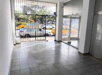 Local comercial de 2 ambientes, Córdoba · Local Comercial en Alquiler Al Frente de Plaza! B° Pueyrredon
