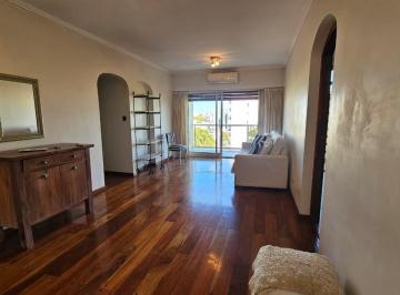 Departamento · 82m² · 4 Ambientes · 4 Ambientes Renovado | 87 m² | 3 Dorm. | Balcón Aterrazado | Villa Crespo