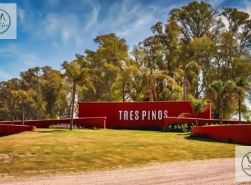 Terreno · 1460m² · Terreno en Los Tres Pinos