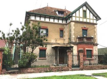 PH · 80m² · 3 Ambientes · PH - Temperley Este