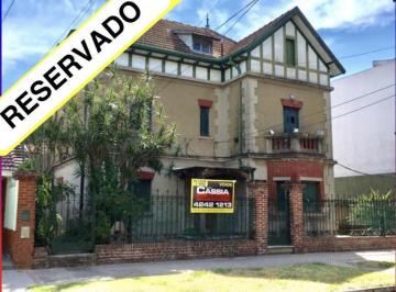 PH · 80m² · 3 Ambientes · PH - Temperley Este