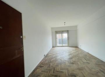 Departamento de 1 ambiente, Almagro · Monoambiente Yapeyú Esq. Venezuela