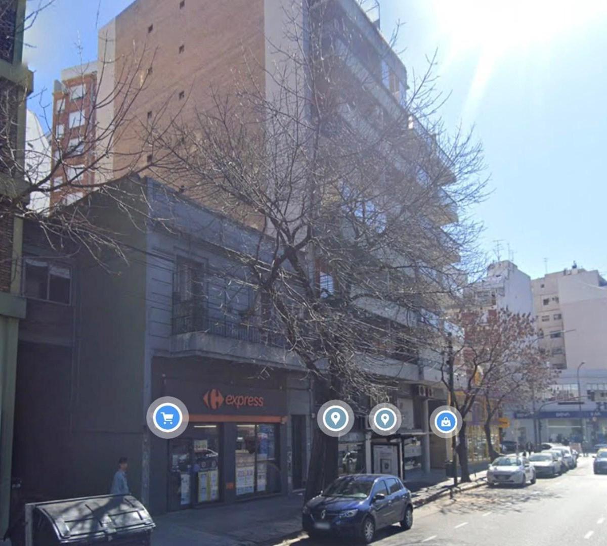 Monroe 3100, Coghlan, Capital Federal