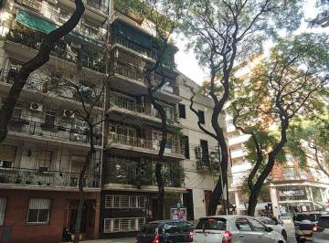 Departamento de 3 ambientes, Recoleta · Hermoso 3 Amb. con Dep. en Zona Privilegiada
