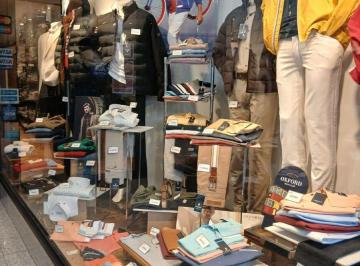 Local comercial , Almagro · Local Sobre Calle Corrientes Deposito Apto Todo Destino