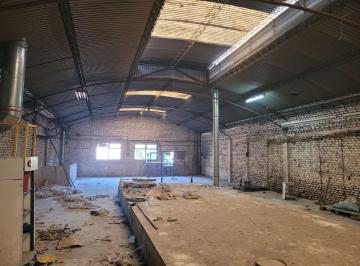 Bodega-Galpón , General San Martín · Galpon de 806 m² en Venta en San Andres