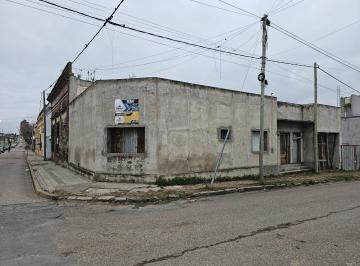 Casa · 110m² · 6 Ambientes · 1 Cochera · Venta | Casa en Construcción de 2 Dorm. en Excelente Ubicación! Italia y San Miguel