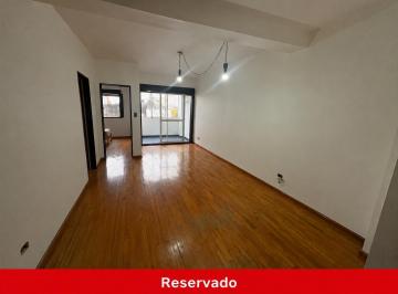 Departamento · 42m² · 2 Ambientes · Reservado! Floresta: 2 Ambientes Cfte. con Balcón Av Avellaneda y J. B. González