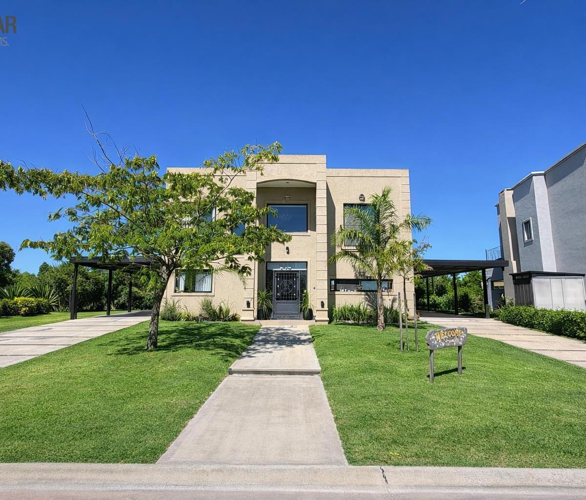 Casa en Venta 4 Ambientes con Jardín y Quincho en San Sebastián