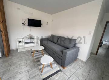 Casa · 40m² · 2 Ambientes · 1 Cochera · Venta de PH a Estrenar con Jardín y Parrilla en Mar del Tuyu