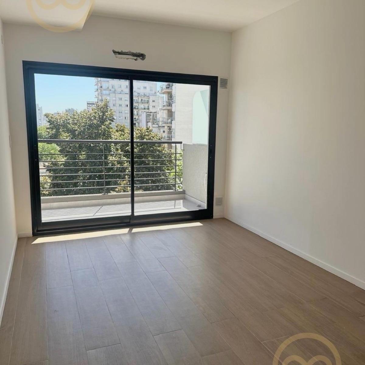 Roseti al 700 Dos Ambientes Balcon a Estrenar