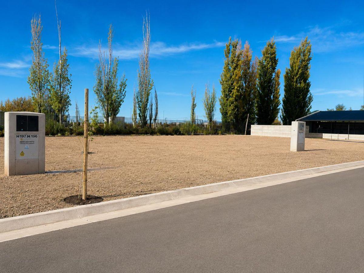 Barrio Acacias de Malabia, Carrodilla, Mendoza