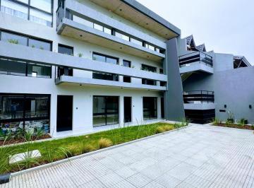 Departamento · 43m² · 2 Ambientes · 1 Cochera · PH a Estrenar de 2 Amb con Cochera y Parque!