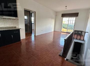 Departamento · 65m² · 3 Ambientes · Alquiler Departamento 3 Ambientes en Primer Piso por Escalera - Ituzaingó