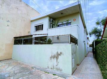 PH · 110m² · 4 Ambientes · 1 Cochera · Sólido PH de 4 Ambientes en Dos Plantas con Cochera! Toma 2 o 3 Ambientes en La Zona!