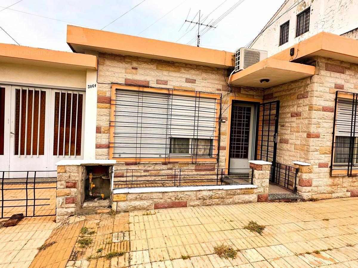 Bogado al 3000,  Castelar, Morón