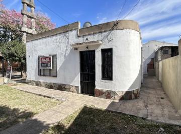 Casa · 60m² · 3 Ambientes · 2 Cocheras · Casa en Venta | 3 Ambientes | Patio | Parrilla | Cochera | Ituzaingo Norte