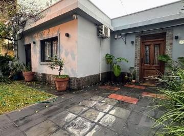 Casa · 95m² · 3 Ambientes · 1 Cochera · Casa en Merlo Sur