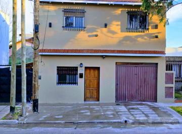 PH · 68m² · 3 Ambientes · Hermoso Dúplex 3 Ambientes Apto Crédito en Castelar Norte, con Terraza y Excelente Ubicación