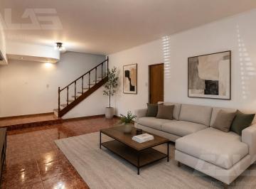 Casa · 104m² · 5 Ambientes · 2 Cocheras · Casa | 6 Ambientes | Piscina | Lista Para Mudarse | Cochera Doble | Castelar Norte