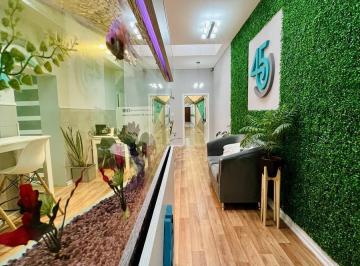 Oficina comercial · 300m² · 11 Ambientes · Oficina en Centro