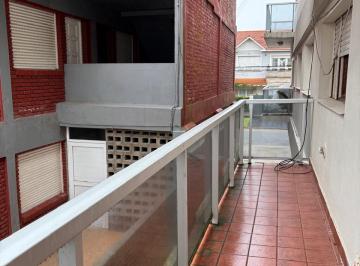 Departamento de 2 ambientes, Mar del Plata · Depto con Cochera en Zona Waikiki - Punta Mogotes