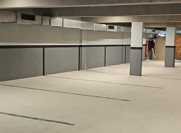 Garage , Recoleta · Cochera Techada a Estrenar