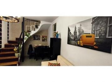 PH · 70m² · 3 Ambientes · Departamento PH en Venta en Tandil, Resto de La Provincia, Buenos Aires