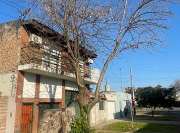 CTS-CTS-111_2 · Casa y Deposito / Galpon a m de Av Utiguru