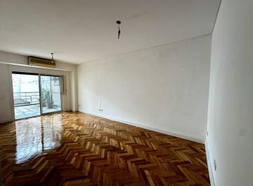 Departamento · 54m² · 2 Ambientes · Excelente Dto. 2 Amb, Súper Amplio con Balcón Terraza!